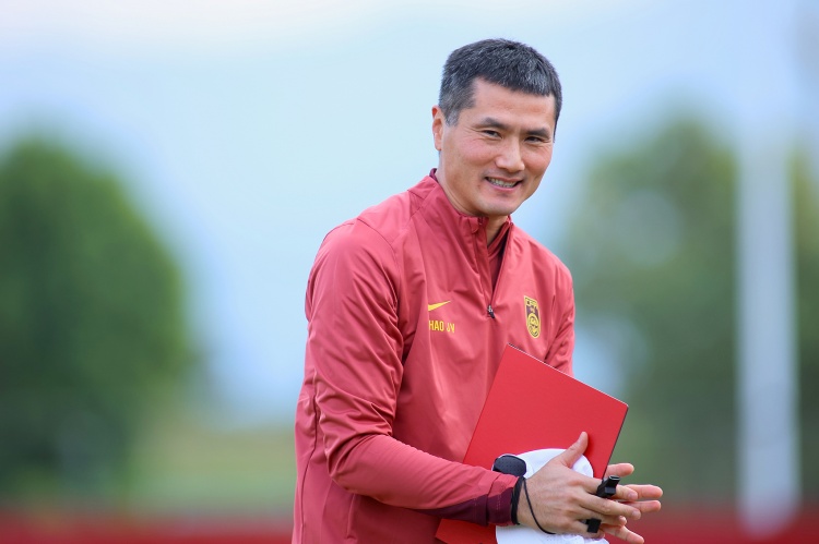 邵佳一臨場指揮細(xì)節(jié)曝光 國足半場試驗(yàn)4222陣型