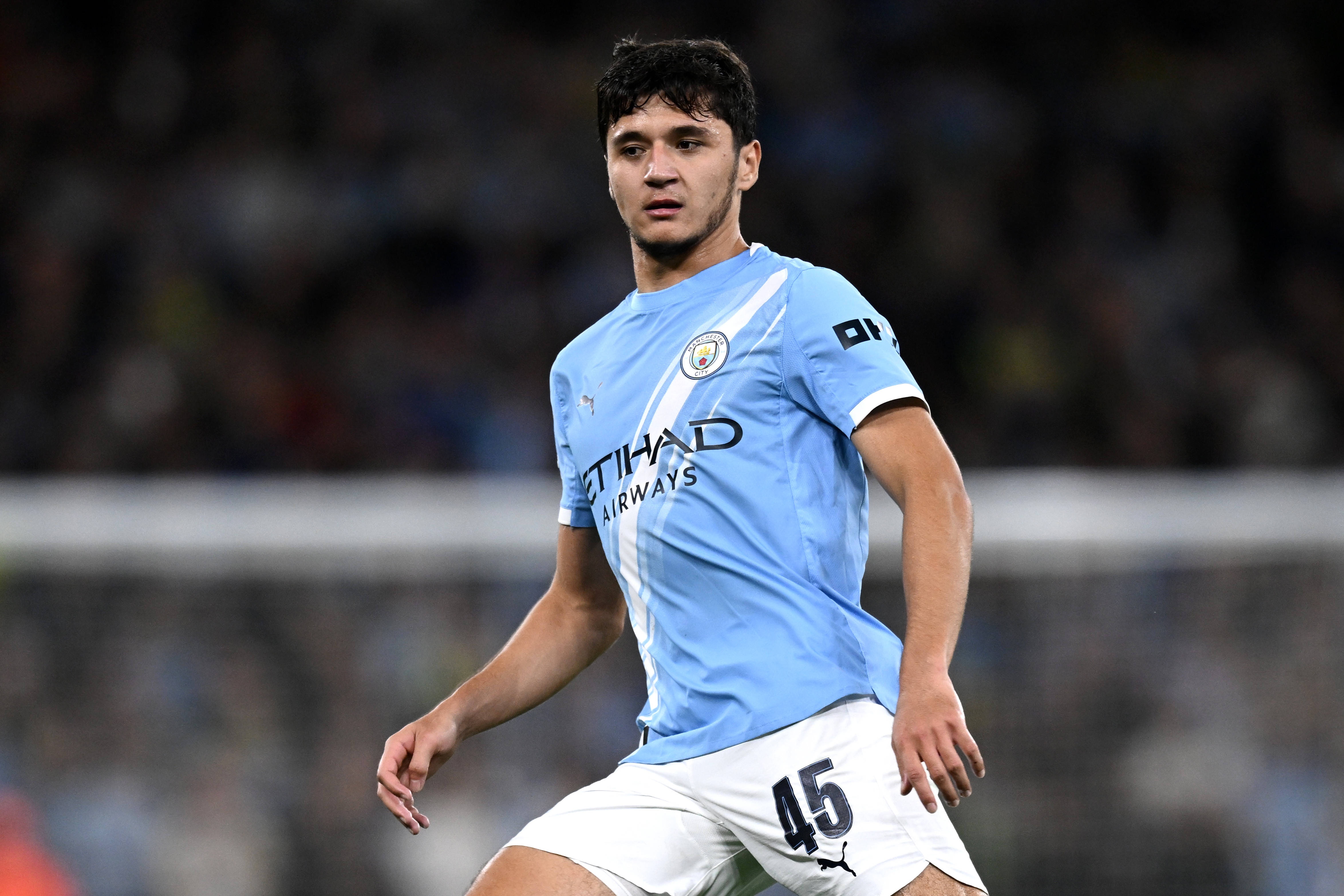 胡桑諾夫首秀前獲瓜迪奧拉單獨特訓 直言歐冠是終極夢想