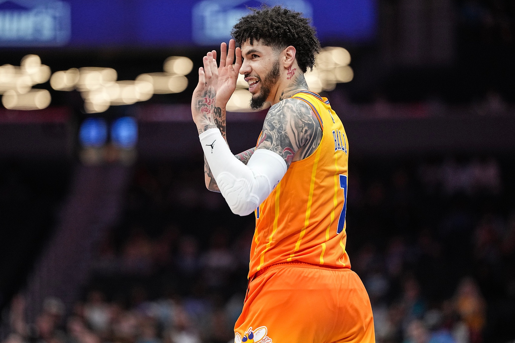 常規(guī)賽收官戰(zhàn)報(bào):湖人輕取太陽鎖定第三 火箭八連勝緊追掘金