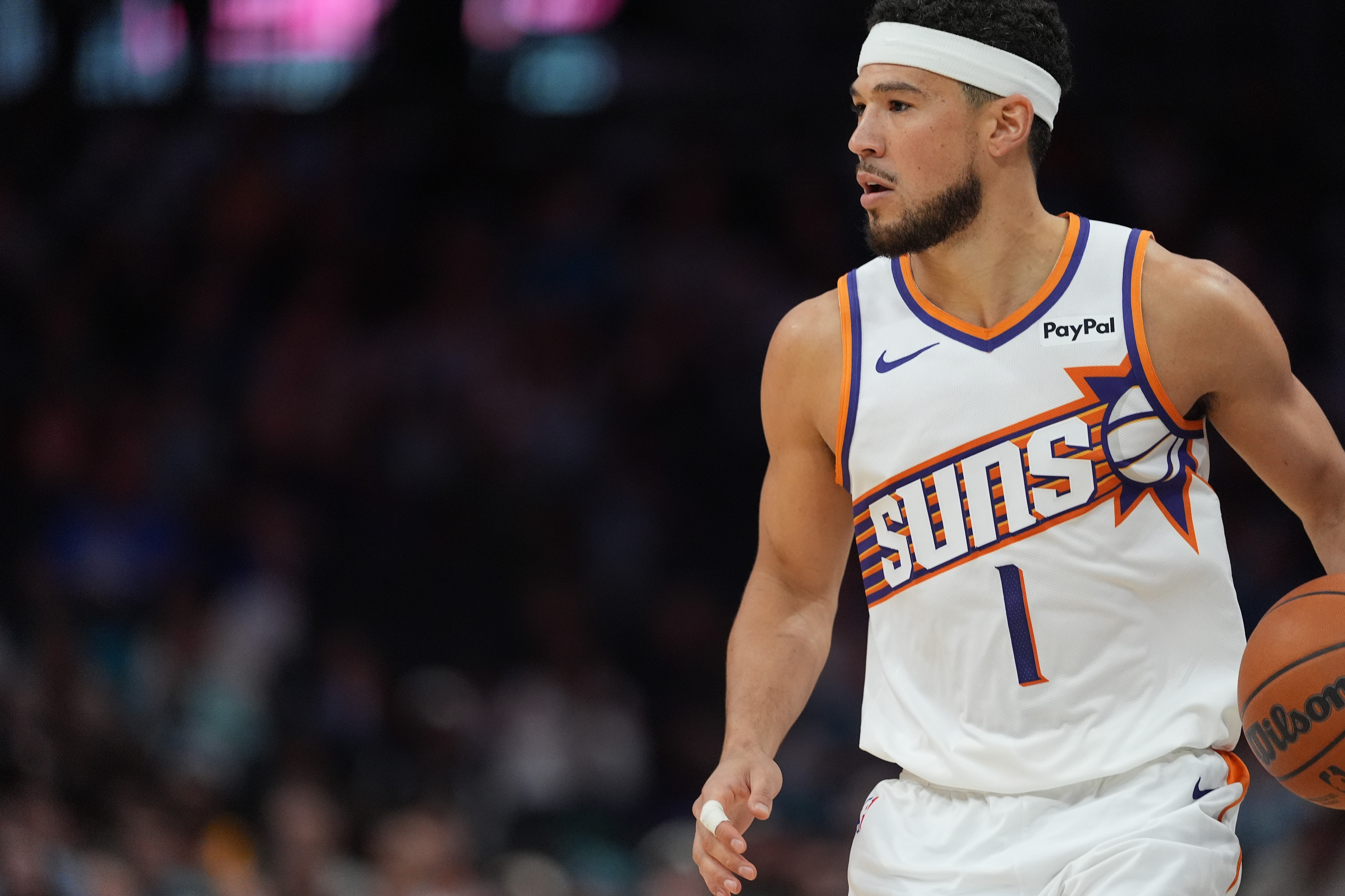 太陽客戰(zhàn)湖人前損兵折將 布克古德溫缺陣格林出戰(zhàn)存疑