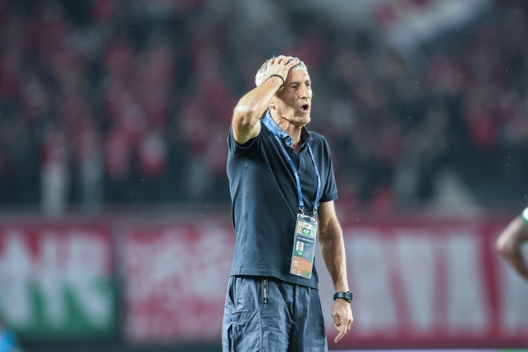 亞冠擴軍至32隊中超或增席 馬德興：態(tài)度不變丟臉機會更多