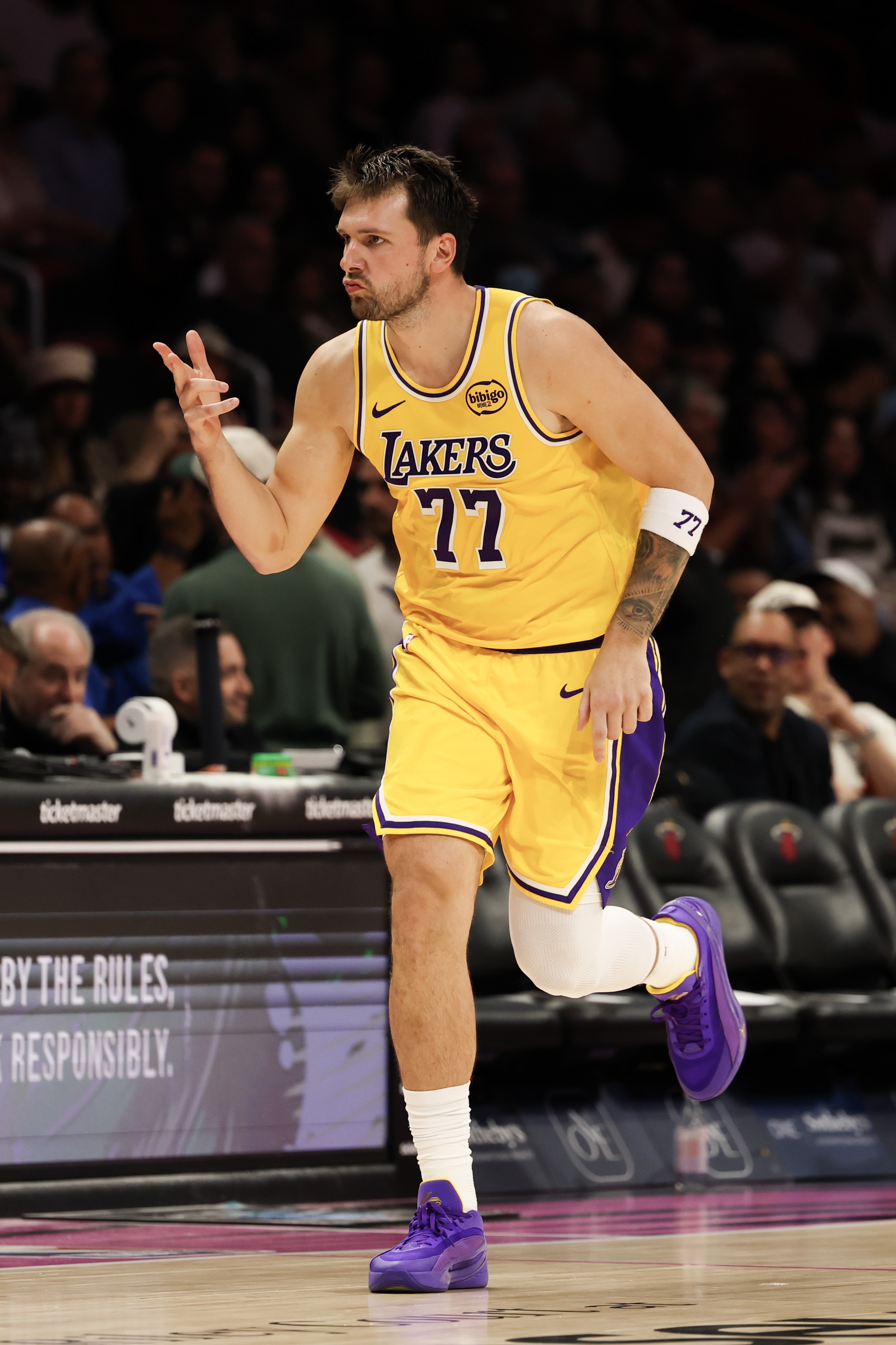 維蒂揭秘科比歐洲治療真相 東契奇細(xì)胞療法引關(guān)注