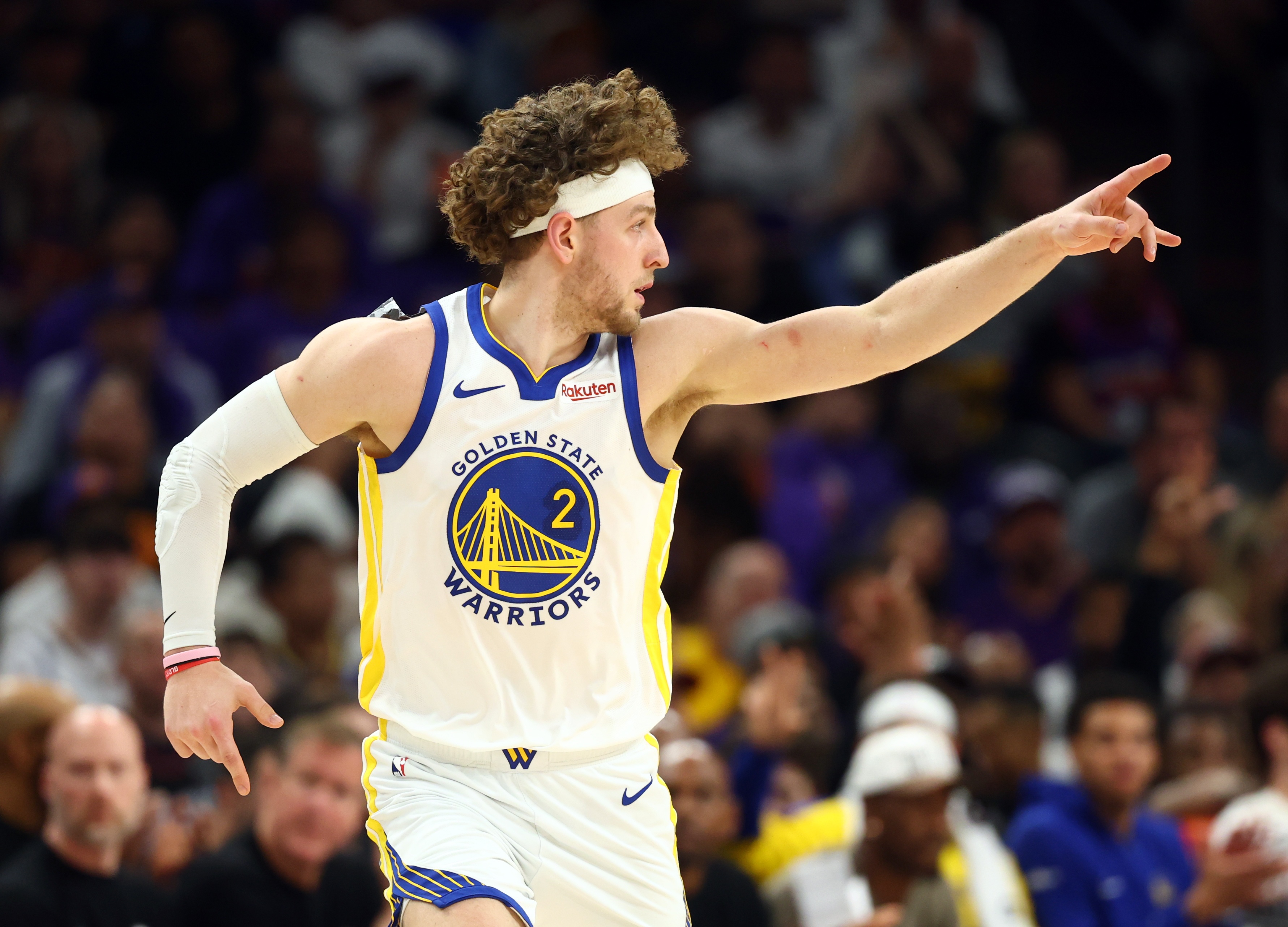 太陽無限換防鎖死庫追擋拆 格林36分送勇士出局