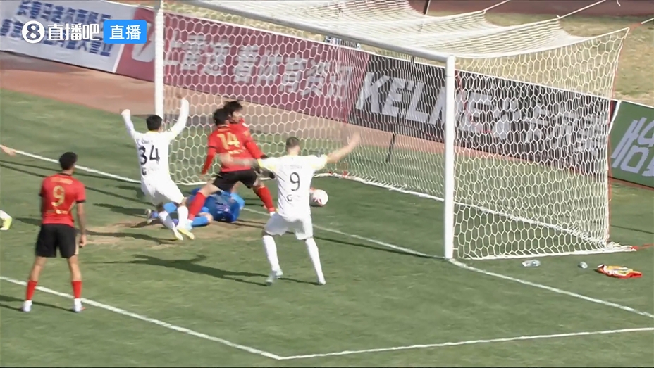 廖均健閃電破門，廣州豹客場1-0領(lǐng)先亞泰