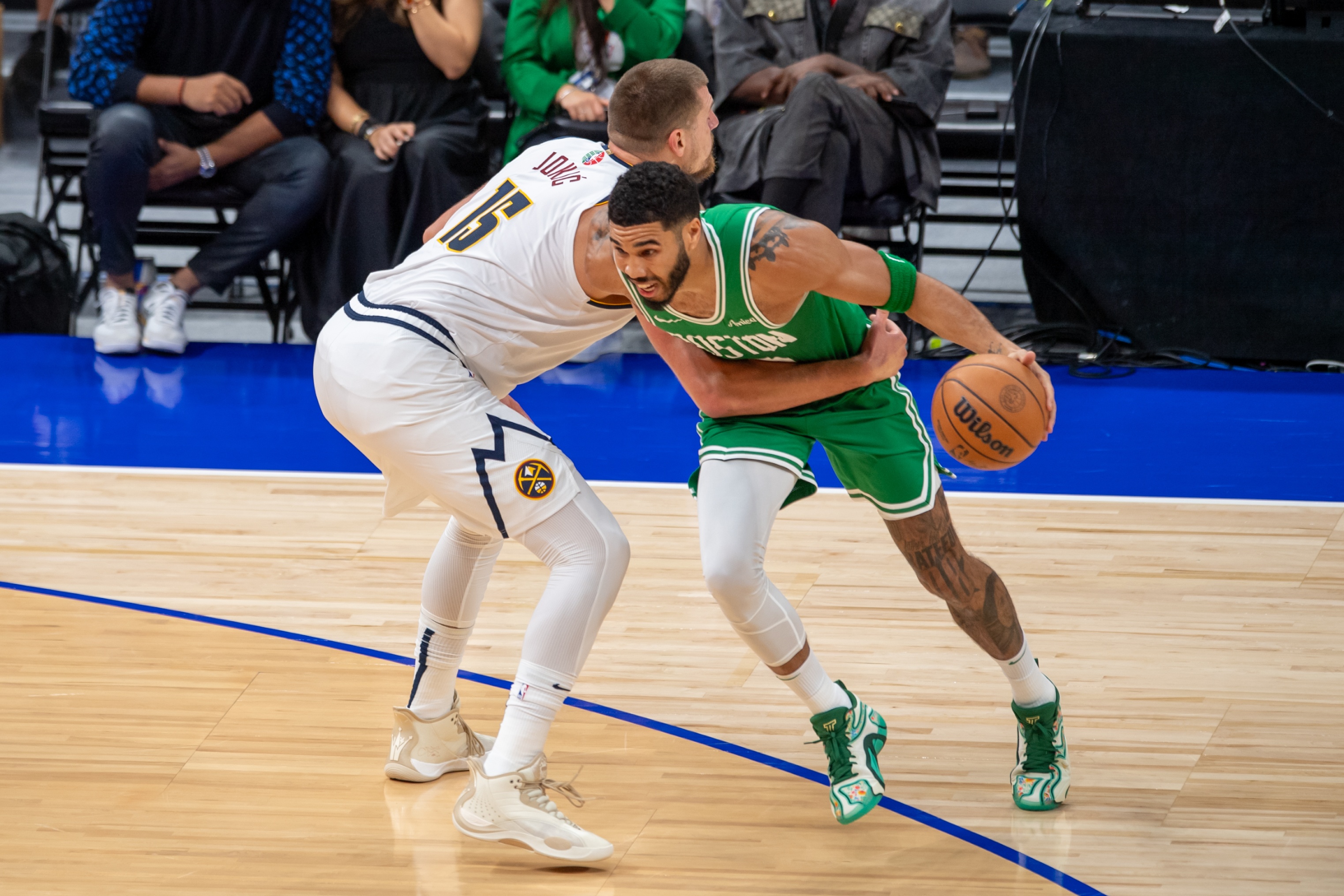 塔圖姆2110分領跑20年至今季后賽得分榜，約基奇布朗緊隨其后