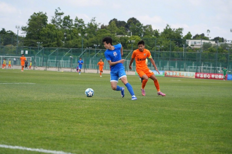 申花U20兩翼齊飛2-0云南玉昆，黃毅豪張煜建功