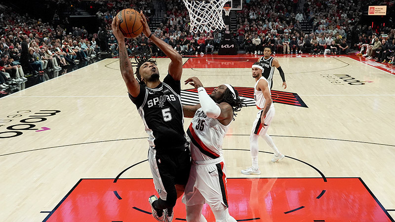 [CCTV全場(chǎng)集錦]??馬刺逆轉(zhuǎn)2-1開拓者 哈珀27+10 阿夫迪亞16罰19分 文班缺陣