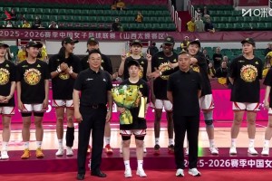 [李緣FMVP]實(shí)至名歸！李緣末節(jié)屢次命中關(guān)鍵三分，最終當(dāng)選FMVP！