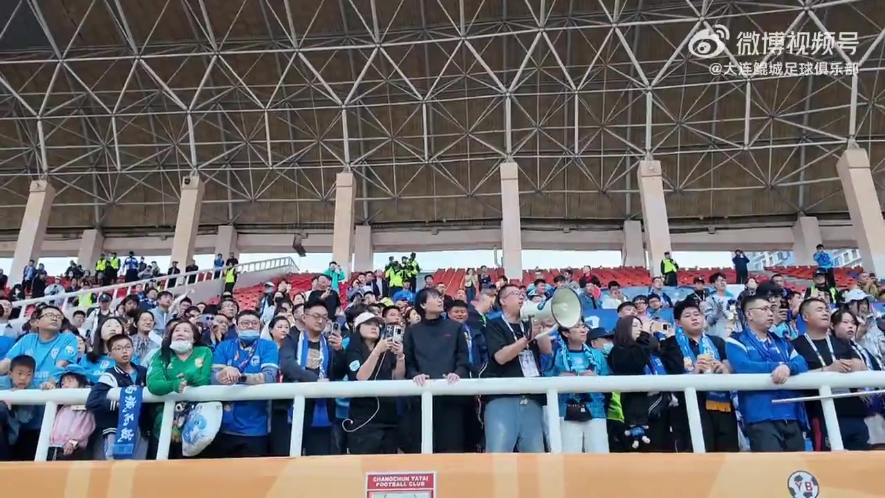 龍廷威+諾曼聯(lián)袂救主 大連鯤城主場(chǎng)2-2絕平佛山南獅