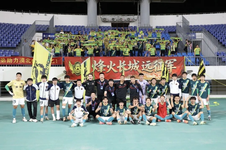 替補(bǔ)奇兵郭金鋮梅開二度，榆林礦工4-0完勝渭南青年提前出線
