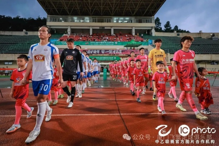 劉子銘雙響領跑射手榜，廈門飛鷺客勝廣州蒲公英升至爭冠組第三