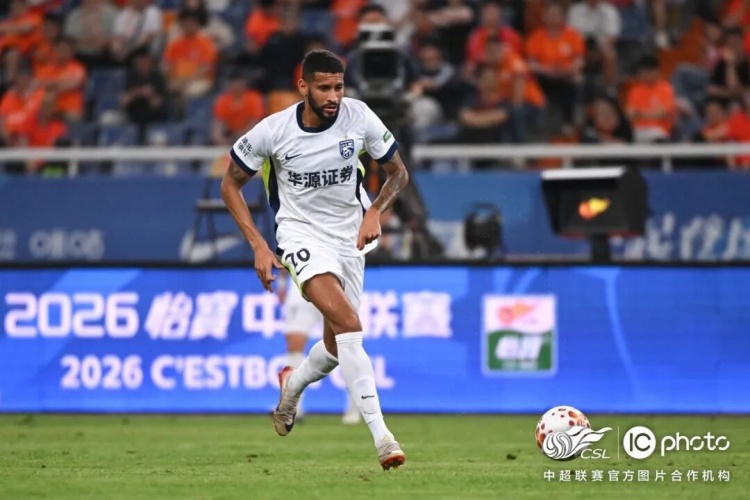 卡迪斯兩射一傳，武漢三鎮(zhèn)客場3-3絕平山東泰山