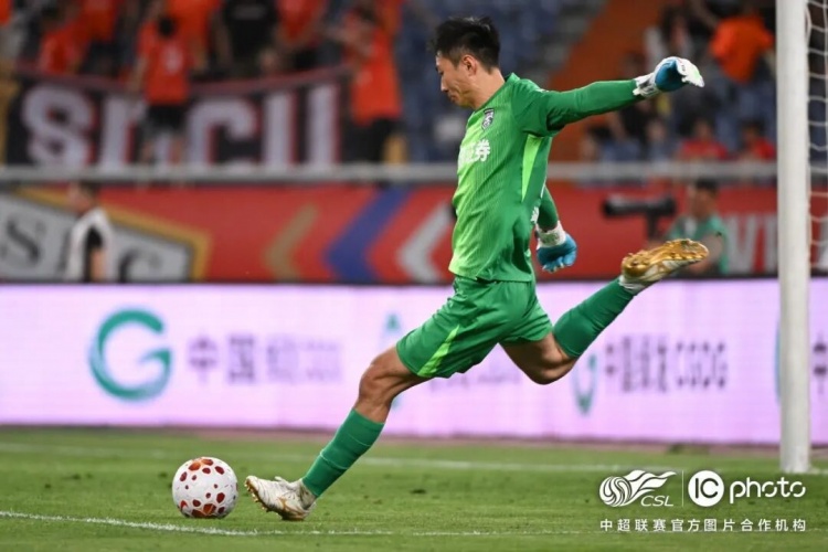 卡迪斯兩射一傳，武漢三鎮(zhèn)客場3-3絕平山東泰山