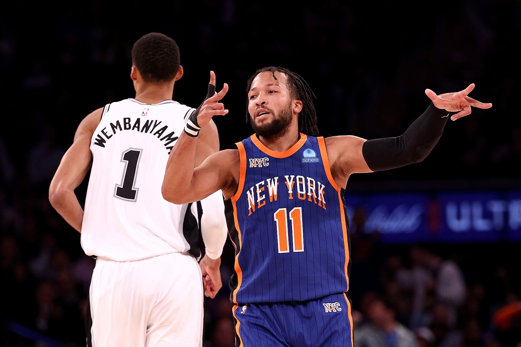 文班亞馬記仇NBA杯賽失利 盼總決賽復(fù)仇尼克斯