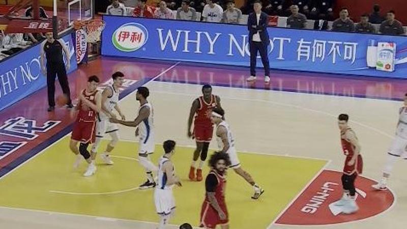 [CCTV全場集錦]??山西再勝青島大比分2-0晉級(jí)八強(qiáng) 張寧關(guān)鍵中投 焦海龍16分