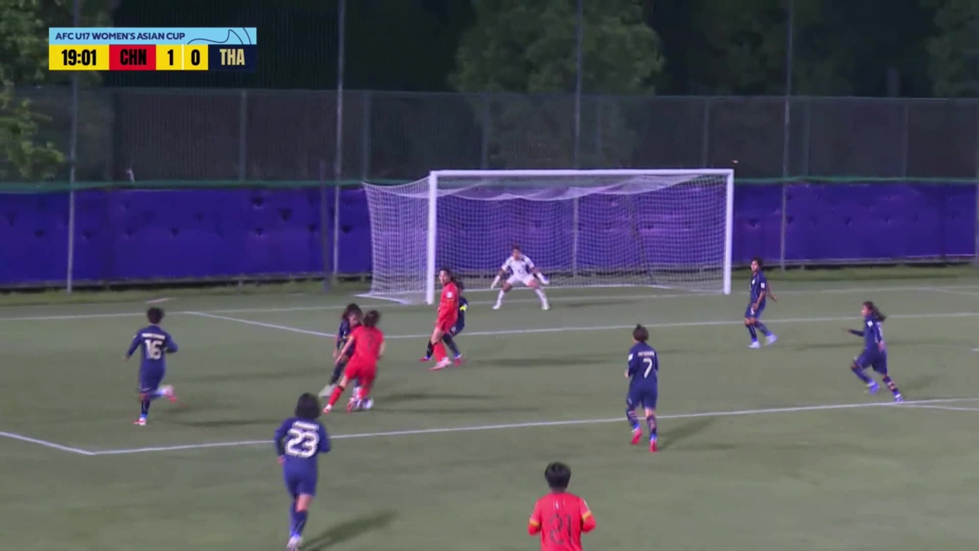 U17中國女足2-0領(lǐng)先！李啟嫻門前包抄破門